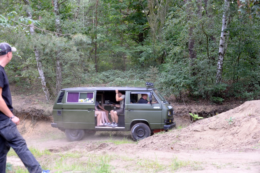 ../Images/VW Bus Festival Berlin 2019 272.jpg